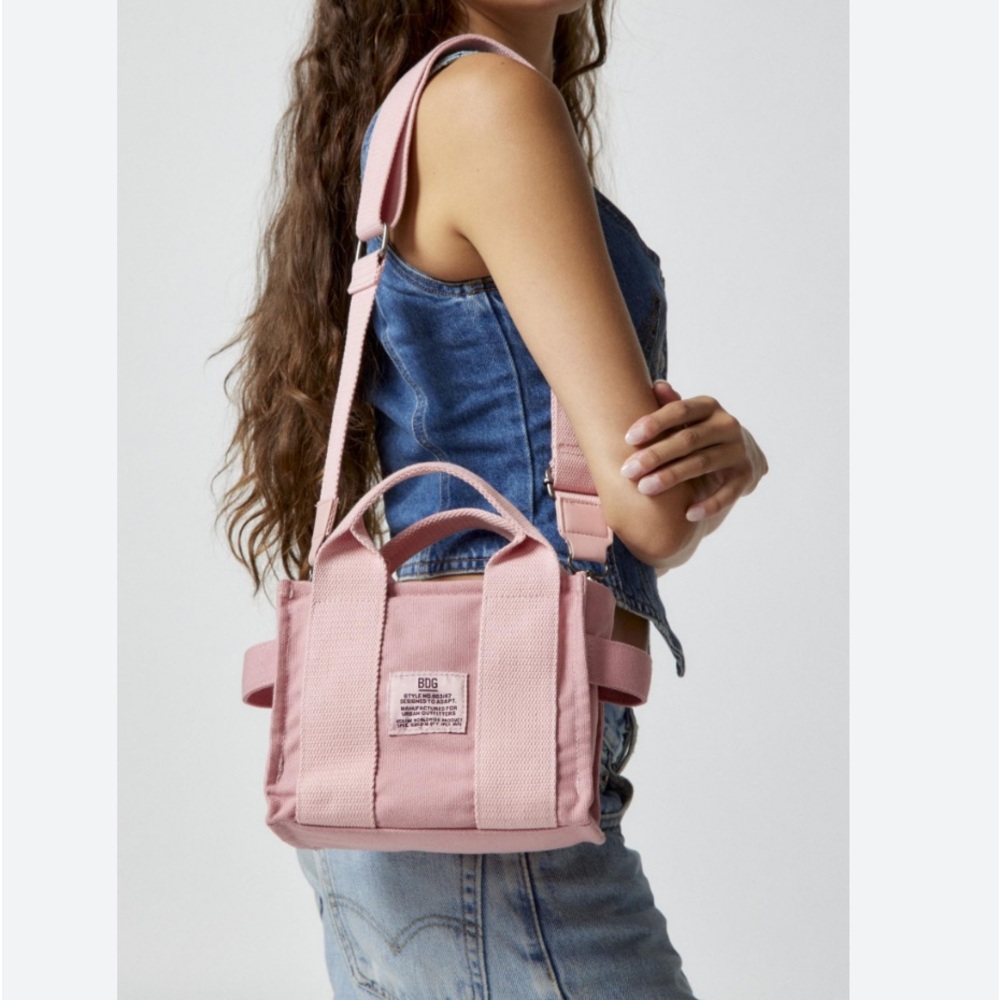 NWOT BDG Serena Tote Bag COLOR - PINK - Picture 2 of 8